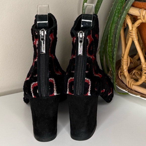Stuart Weitzman Velvet Jacquard Ankle Boots US 7 EU 37.5 Mod Block Heel - Picture 4 of 13